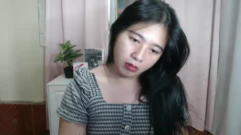 cutie_asianwoman online show from December 11, 2024, 1:15 am