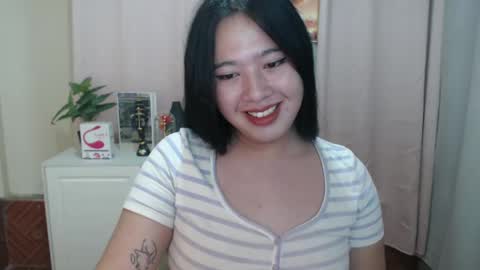 cutie_asianwoman online show from December 14, 2024, 9:13 pm