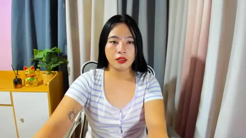 cutie_asianwoman online show from December 16, 2024, 9:52 pm