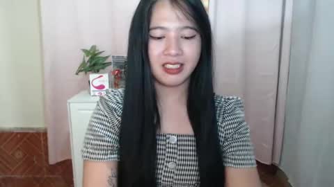 cutie_asianwoman online show from December 19, 2024, 11:57 pm