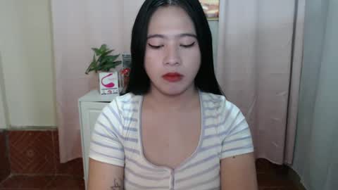 cutie_asianwoman online show from December 20, 2024, 11:58 pm