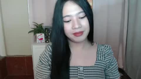 cutie_asianwoman online show from January 16, 2025, 4:28 pm
