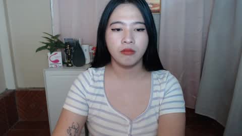 cutie_asianwoman online show from January 28, 2025, 7:10 pm