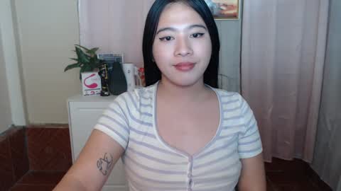 cutie_asianwoman online show from February 1, 2025, 11:16 pm
