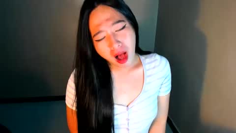 cutie_asianwoman online show from February 13, 2025, 10:54 pm