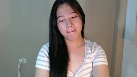 cutie_asianwoman online show from February 25, 2025, 2:14 am