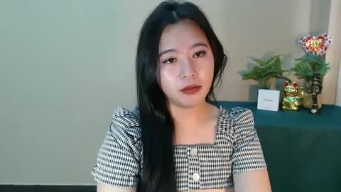 cutie_asianwoman online show from March 11, 2025, 2:32 am