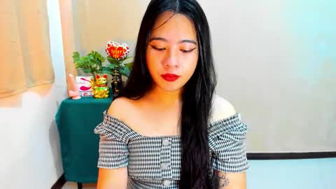 cutie_asianwoman online show from October 14, 2025, 6:58 am