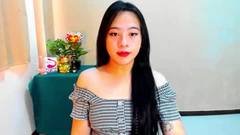 cutie_asianwoman online show from October 17, 2025, 6:49 am