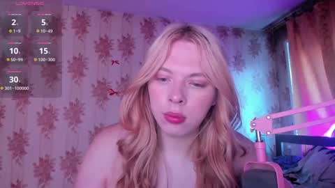 Snapshot of cutie_bambi_ chatting on July 21, 2026, 12:18 pm Bambi online show from July 21, 2026, 12:18 pm