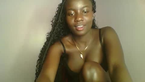 Snapshot of cutie_choco chatting on October 2, 2025, 9:44 pm cutie_choco online show from October 2, 2025, 9:44 pm
