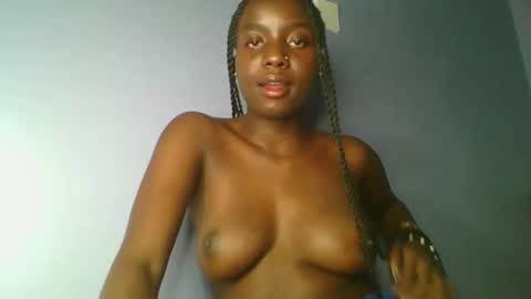 Snapshot of cutie_choco chatting on November 28, 2025, 10:45 pm cutie_choco online show from November 28, 2025, 10:45 pm