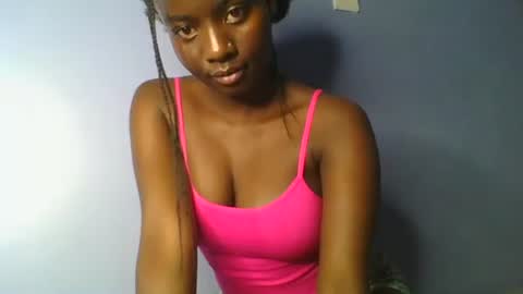 Snapshot of cutie_choco chatting on April 7, 2026, 10:31 pm cutie_choco online show from April 7, 2026, 10:31 pm