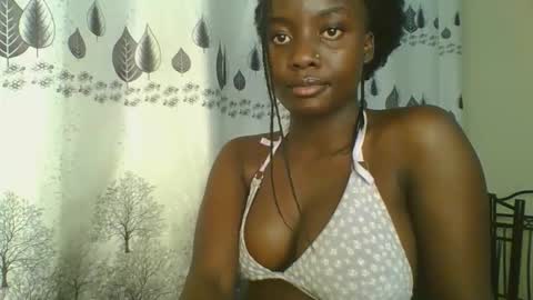 Snapshot of cutie_choco chatting on April 11, 2026, 6:34 pm cutie_choco online show from April 11, 2026, 6:34 pm