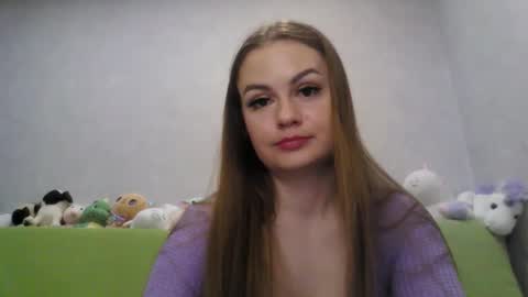 Snapshot of cutie_klo_ chatting on May 7, 2026, 12:27 am Chloe online show from May 7, 2026, 12:27 am