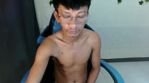 Snapshot of cutie_mico chatting on September 12, 2025, 5:40 am cutie_mico online show from September 12, 2025, 5:40 am