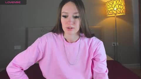 Kate online show from November 15, 2025, 9:06 am