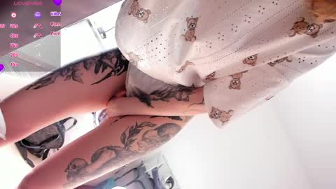 Snapshot of cutie_sensei chatting on May 4, 2026, 6:31 am Kira online show from May 4, 2026, 6:31 am