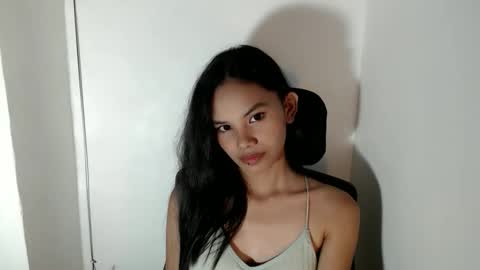 Snapshot of cutiee_lily2 chatting on May 29, 2026, 4:54 am cutiee_lily2 online show from May 29, 2026, 4:54 am