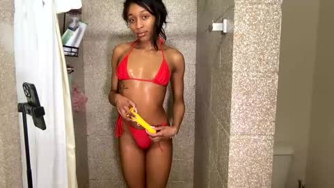cutieeeva online show from February 16, 2026, 4:19 am