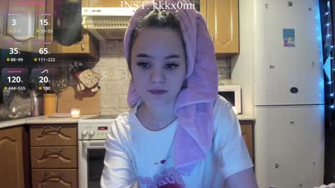 Snapshot of cutiekitty_cb chatting on January 2, 2025, 3:37 am cutiekitty_cb online show from January 2, 2025, 3:37 am