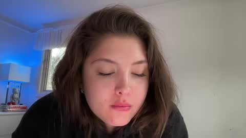 Snapshot of cutieoggg420 chatting on December 26, 2024, 7:05 pm Cutieoggg420 online show from December 26, 2024, 7:05 pm