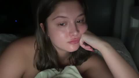 Snapshot of cutieoggg420 chatting on September 30, 2025, 4:06 am Cutieoggg420 online show from September 30, 2025, 4:06 am