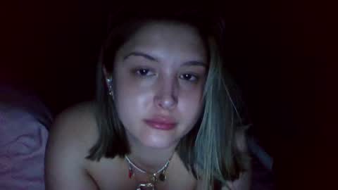 Snapshot of cutieoggg420 chatting on May 14, 2026, 6:31 am Cutieoggg420 online show from May 14, 2026, 6:31 am
