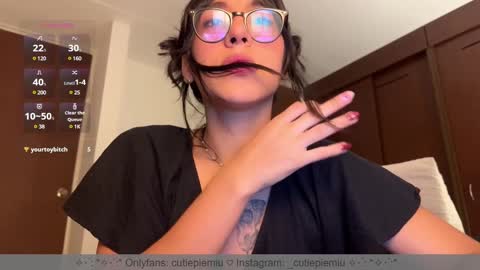 cutiepiemiu -  online show from January 11, 2025, 1:48 am