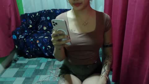 cutiepinay_chesca online show from March 4, 2025, 9:51 am