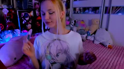 Snapshot of cuttie_ponyy chatting on April 30, 2026, 8:57 pm Nora online show from April 30, 2026, 8:57 pm