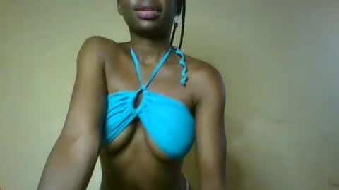 cutty_teshy online show from January 29, 2025, 6:33 am