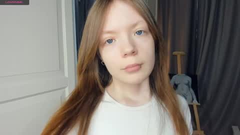 Snapshot of cuty_petite chatting on May 2, 2026, 6:07 am Anne online show from May 2, 2026, 6:07 am