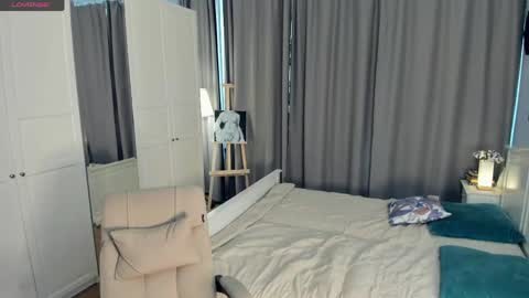 Snapshot of cuty_petite chatting on May 21, 2026, 5:36 am Anne online show from May 21, 2026, 5:36 am