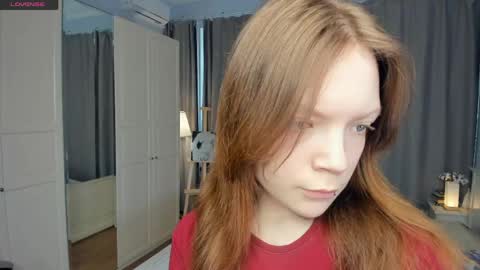 Snapshot of cuty_petite chatting on May 24, 2026, 5:45 am Anne online show from May 24, 2026, 5:45 am