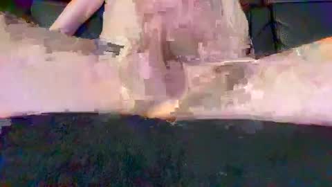 Snapshot of cwaddle chatting on January 2, 2025, 3:40 pm cwaddle online show from January 2, 2025, 3:40 pm