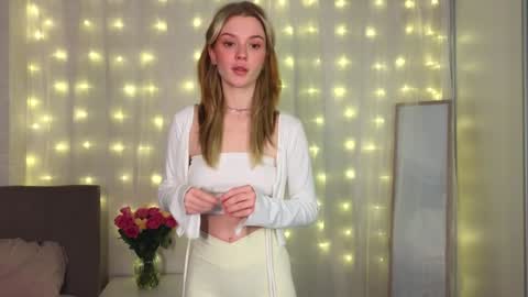 EMILY online show from December 11, 2024, 2:00 pm