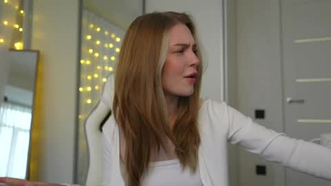 EMILY online show from December 28, 2024, 12:35 pm