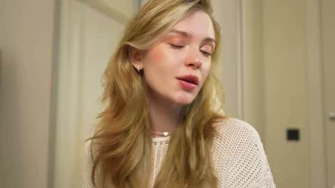 EMILY online show from January 23, 2025, 3:43 pm