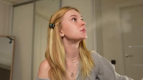 EMILY online show from September 14, 2025, 5:12 pm