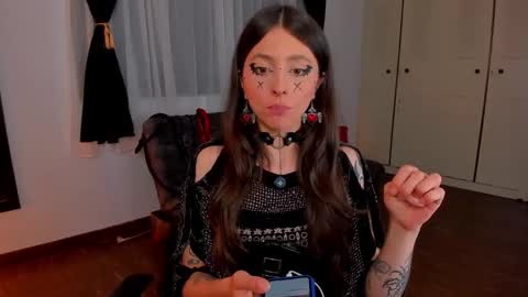 Sophia - Independent model online show from January 9, 2026, 11:17 pm