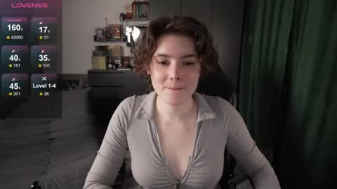 Helen Blossom online show from March 30, 2026, 2:07 pm