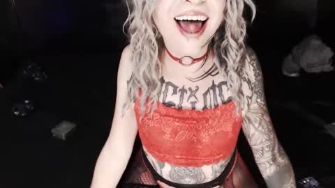 Nikki online show from February 19, 2026, 12:28 am