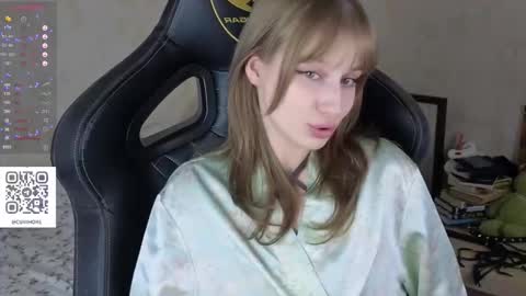 cyyberwhore online show from December 4, 2025, 10:29 pm