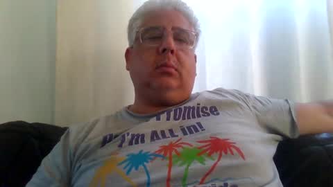 Snapshot of czar1974 chatting on January 11, 2026, 8:36 pm czar1974 online show from January 11, 2026, 8:36 pm