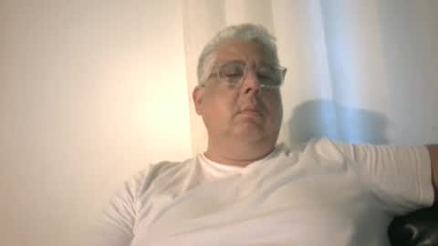 Snapshot of czar1974 chatting on March 1, 2026, 12:07 pm czar1974 online show from March 1, 2026, 12:07 pm