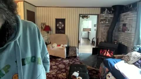 Andrew Thomas online show from November 27, 2025, 9:17 pm