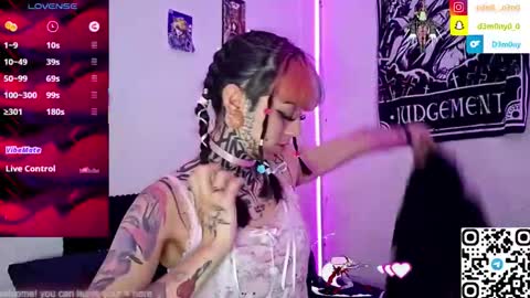 d3m0ny0_0 online show from November 29, 2025, 6:16 am