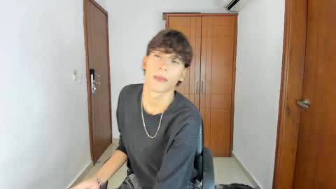 Snapshot of d3rke_666 chatting on March 24, 2026, 5:01 am Darked online show from March 24, 2026, 5:01 am