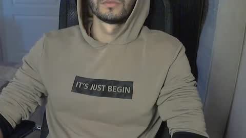 Snapshot of d_____________k chatting on September 21, 2025, 8:27 am Dolce online show from September 21, 2025, 8:27 am